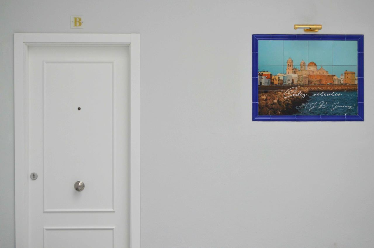 Apartamento La Sorpresa De Cadiz Apartment Bagian luar foto
